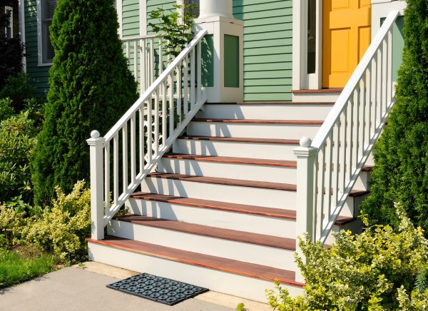Cost of Front Steps Installation in Crestview