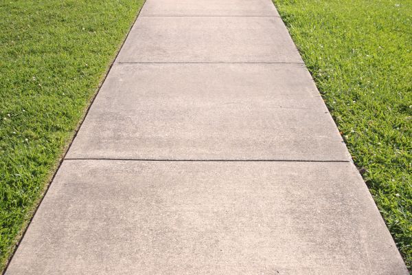 Cost of Sidewalk Service in Crestview