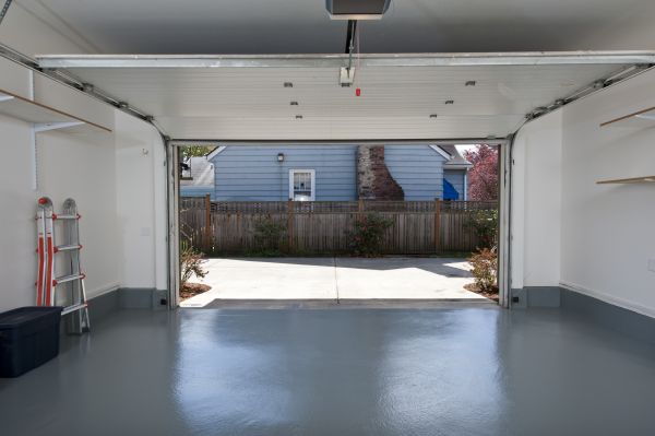 Cost of Garage Pad Pouring in Crestview