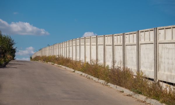 Cost of Cement Fence Installation in Crestview