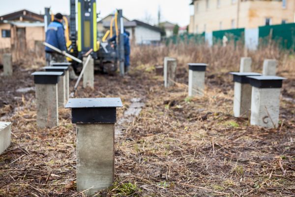 Cost of Concrete Piling Installation in Crestview
