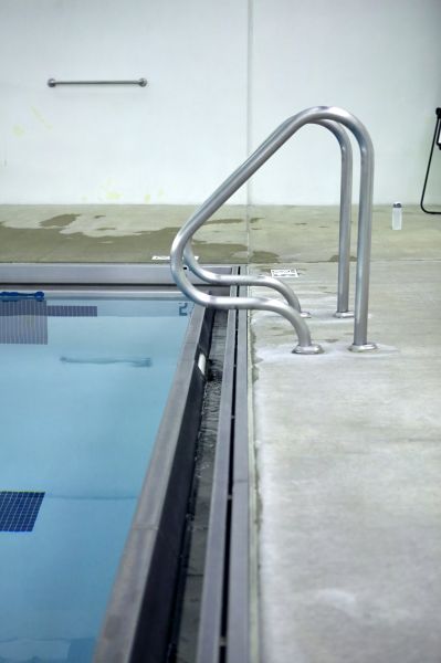 Cost of Poolside Concrete Paving in Crestview