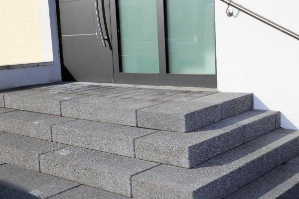 Cost of Custom Steps Installation in Crestview